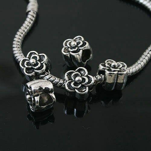 15pcs Tibetan Silver flower spacer Beads Fit European Bracelet l0100