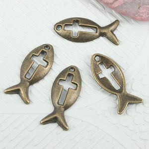 32pcs antiqued bronze hollow cross pattern on the fish charms EF0887