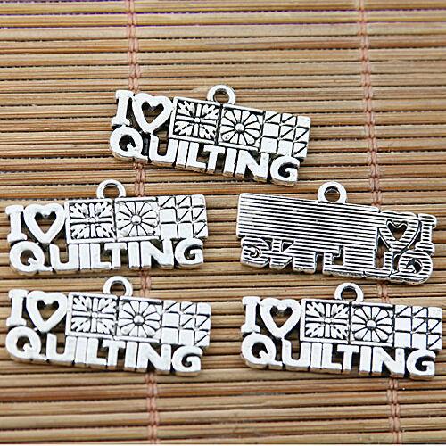 12pcs Tibetan silver nice design I LOVE QUILTING charms EF1831