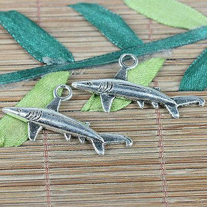 18pcs tibetan silver color shark design charms EF0300