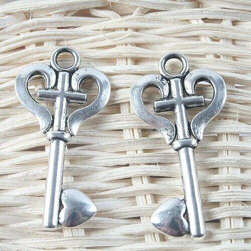 8pcs Tibetan silver color  heart key charms G1274