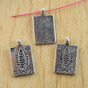 12pcs Tibetan silver engrave fish charms h0340