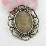 Oval shaped cabochon setting with floral rim to pick jewery making DIY