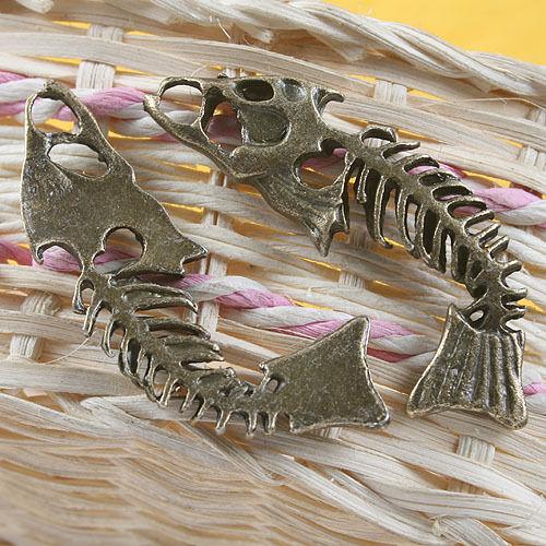 4pcs antiqued bronze bone of fish pendant charm G659