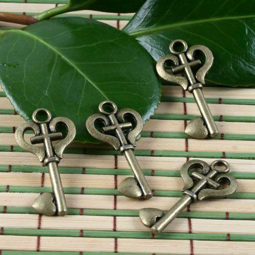 8pcs antiqued bronze heart key pendant G1391