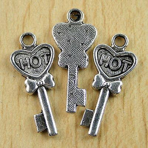 10 Pcs Tibetan silver HOT key pendants findings H0088