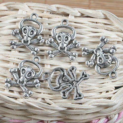 12pcs antiqued silver skull design pendant charm G1039