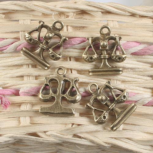 10pcs antiqued brass scalearm disign pendant G909