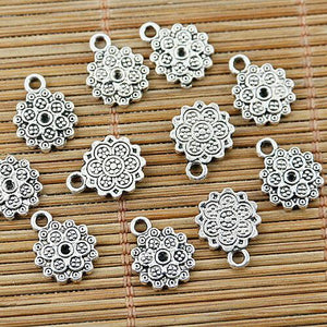 30pcs Tibetan silver color beautiful flower charm pendants EF1302