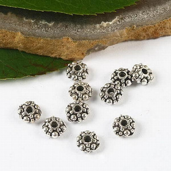100pcs Tibetan silver tone studded daisy spacer beads h2839