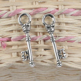 10pcs antiqued silver key design pendant charm G855