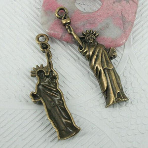 8pcs antiqued bronze color the Statue of Liberty design charms EF0770