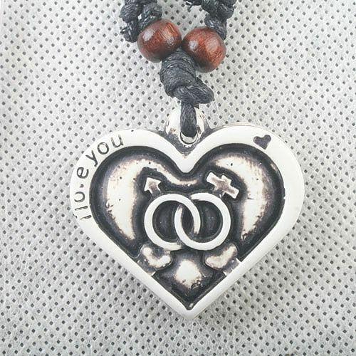 1pc heart design Imitate with wooden beads Pendant Necklace C828