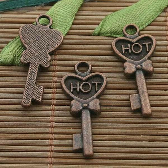 10pcs copper tone hot heart key charm h3383