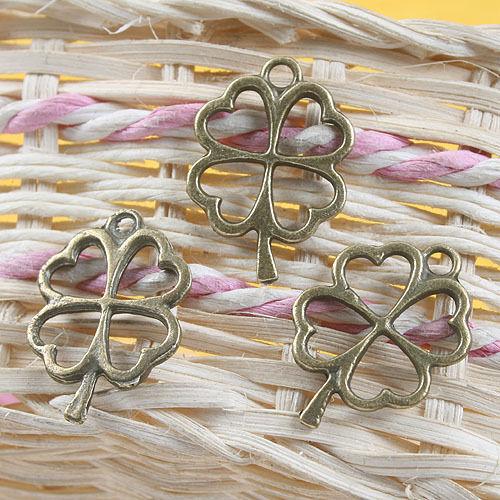 15pcs antiqued bronze Four Leaf Clover pendant G760