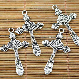 10pcs Tibetan silver NR crucifix charms EF1667