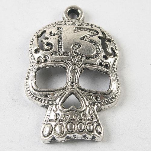 6pcs dark silver tone 13 skull  pendant charms h3710