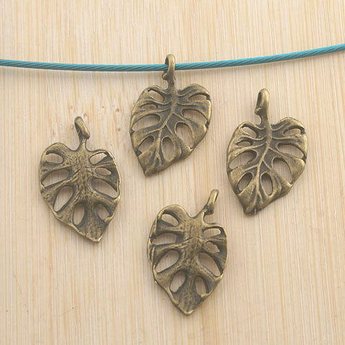 22pcs antiqued bronze hollow leaf design pendant G1573