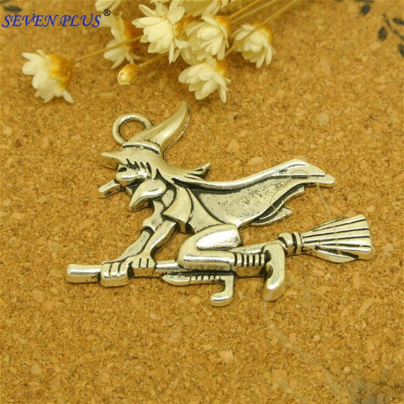 High Quality 20 Pieces/Lot 29mm*37mm Antique Silver Plated Hallowmas Wizard Witcher Halloween Charms