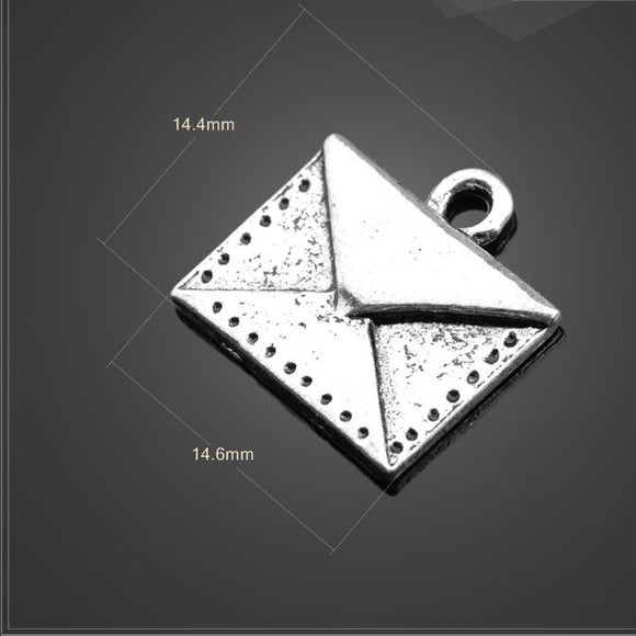 High quality 20 PCS/Lot 14.6mm*14.4mm antique silver plated Jewelry Handmade making letter charms h1280