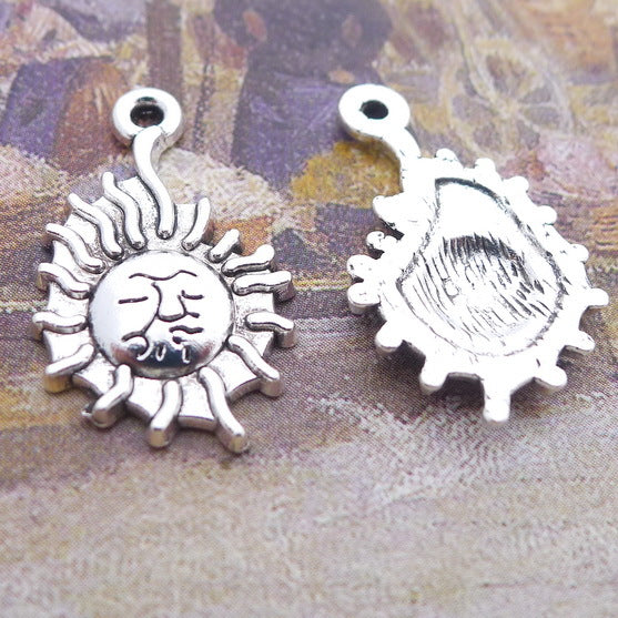 Newest 15Pieces 14*15mm Mixed Alloy Antique Silver Color Sun Charms Necklace Vintage Pendant Accessory For DIY Jewelry Making