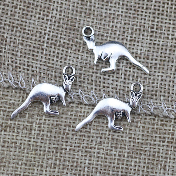 Newest 20Pieces 26*12mm Mixed Alloy Antique Silver Color Cute Kangaroo Charms Bracelet Keychain Pendant For DIY Jewelry Making