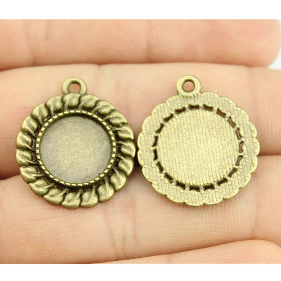 WYSIWYG 10pcs 12mm Inner Size Antique Bronze Grass Cameo Cabochon Base Setting Charms Pendant Jewelry Findings