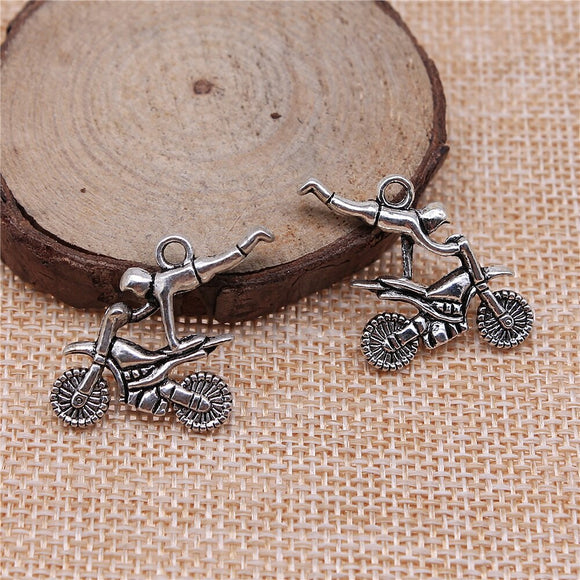WYSIWYG 10pcs 25x25mm Motorcycle Athletics Charms For Jewelry Making Antique Silver Color Charm Pendant Jewelry Accessories