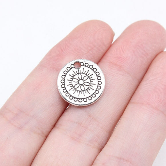 WYSIWYG 20pcs 14x14mm Antique Silver Color Pattern Small Round Card Charms For Jewelry Making