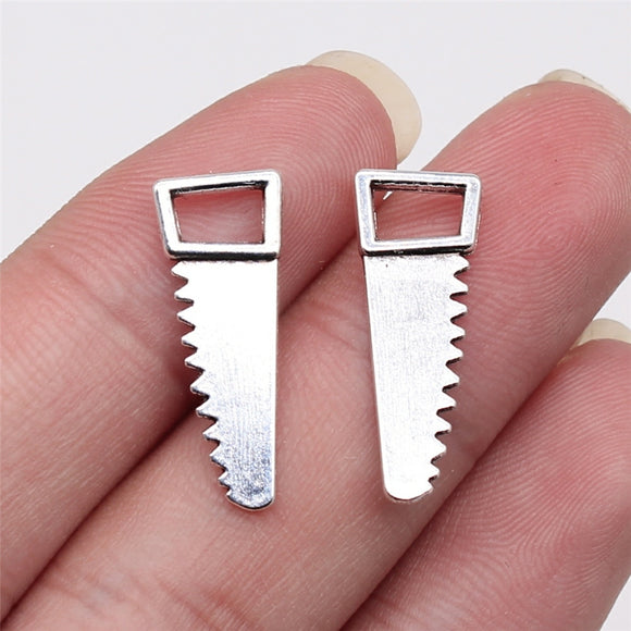 20pcs 23x7mm Antique Bronze Antique Silver Color Tool Saw Charms Pendant For Jewelry Making DIY Jewelry Findings ef4363