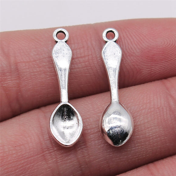 WYSIWYG 20pcs/lot Small Spoon Charms Pendant Diy Metal Jewelry Making Antique Silver Color 7x26mm