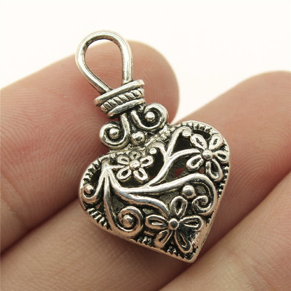 WYSIWYG 3pcs 31x19x9mm 3D Heart Charm Charms Flower Pattern 3D Flowers Heart Hollow Charm EF3697