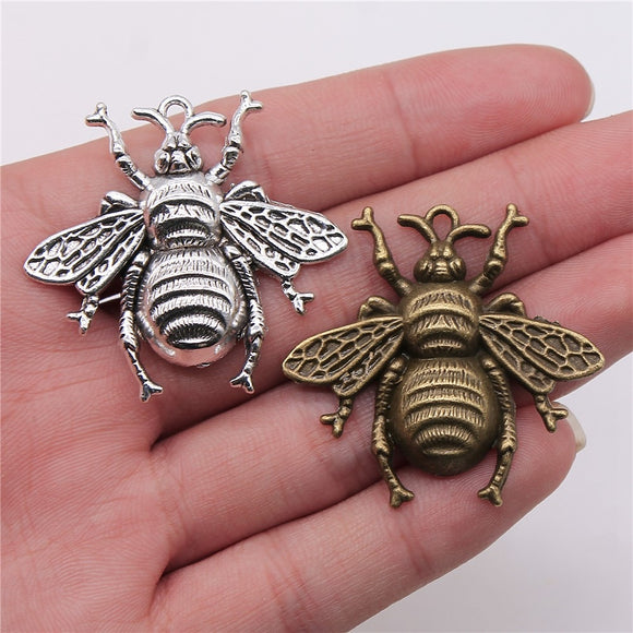WYSIWYG 3pcs 40x38mm 3 Colors Antique Gold Color Antique Silver Color Antique Bronze Plated Queen Bee Bumble Bee Pendants