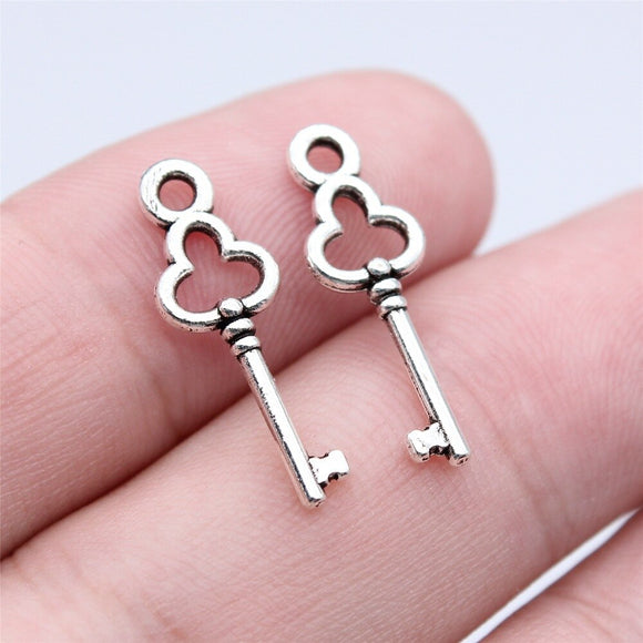 WYSIWYG 40pcs 7x22mm Antique Silver Color Small Key Charms Pendant For DIY Jewelry Making Handmade Jewelry Craft Findings