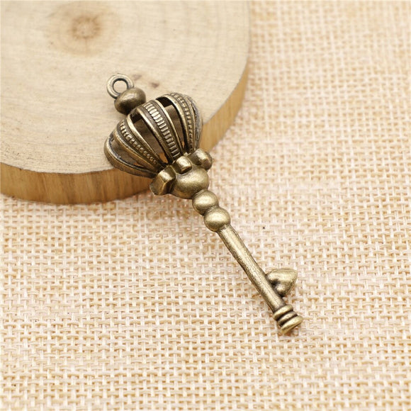 WYSIWYG 4pcs 56mm Crown Key Charms For Jewelry Making DIY Jewelry Findings Antique Silver Color Antique Bronze Color