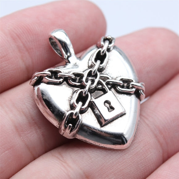 WYSIWYG 5pcs 26x33mm Antique Silver Color Gothic Chain Lock Heart Charms Pendant For DIY Jewelry Making
