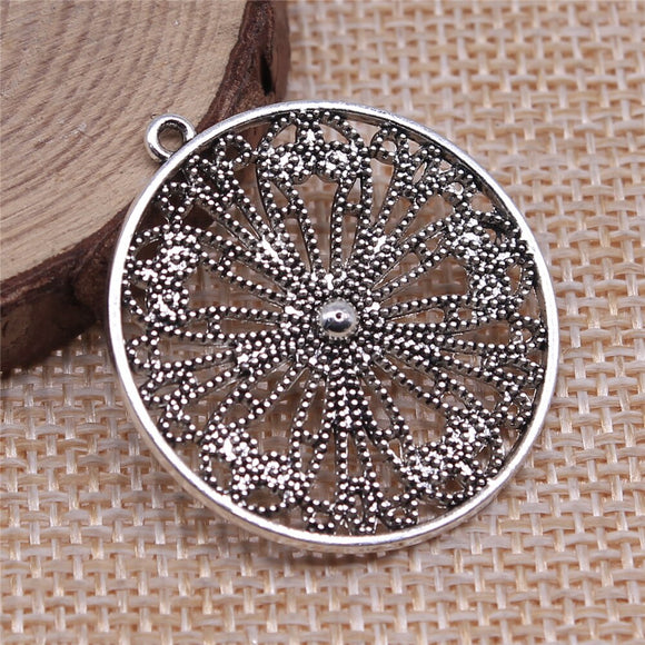 WYSIWYG 5pcs 30x30mm Hollow Round Pendant Charms Antique Silver Color For Jewelry Making Zinc Alloy Jewelry Findings